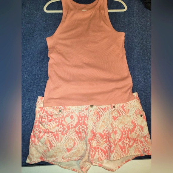 Plus size Levis shorts - Picture 10 of 10